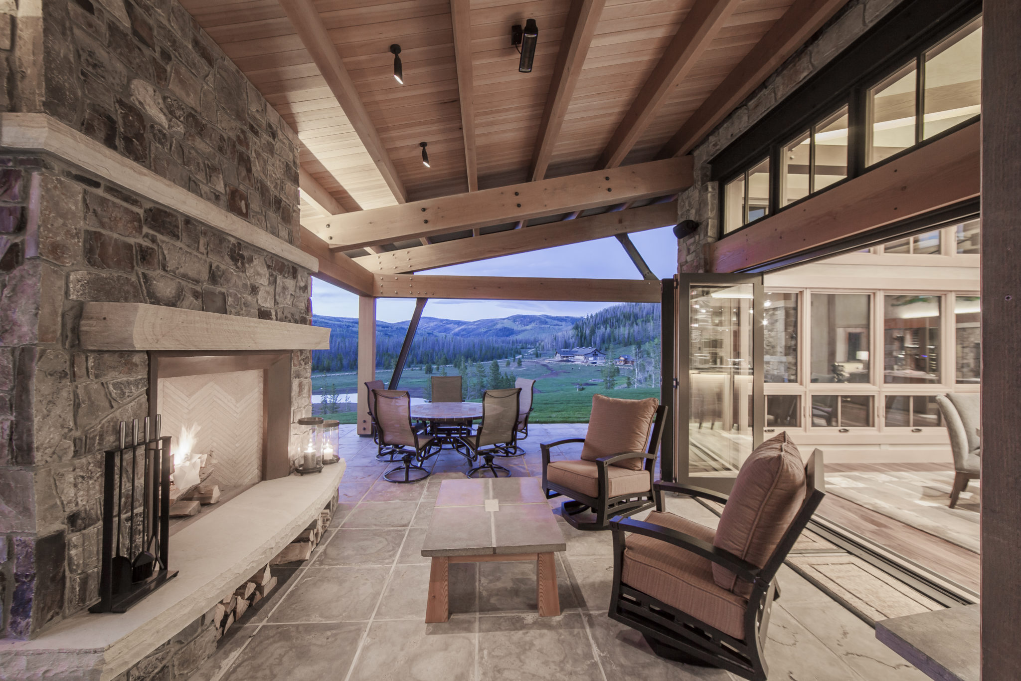 Hinman Creek - Kelly and Stone Architects